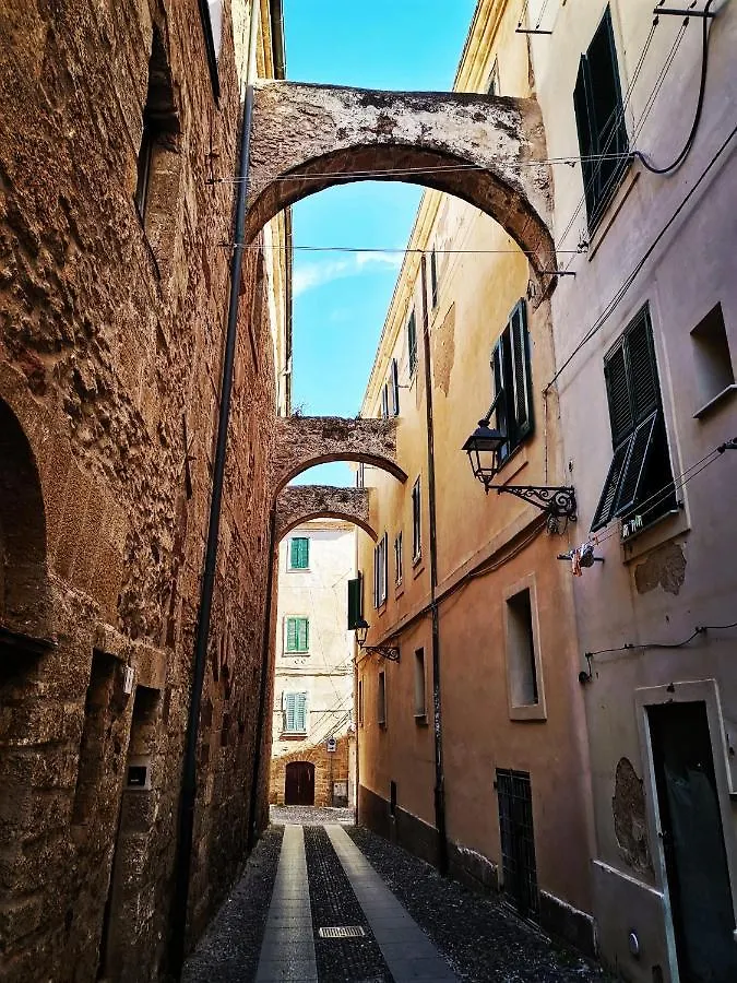 Miradas Alghero 0*,  Italy